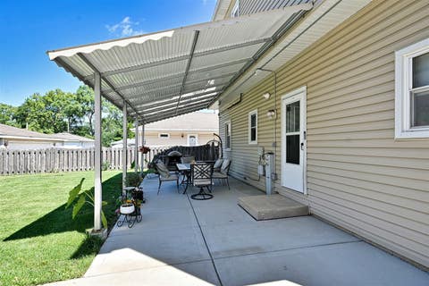 Tiny photo for 214 N William Street, Mount Prospect, IL 60056 (MLS # 12732805)