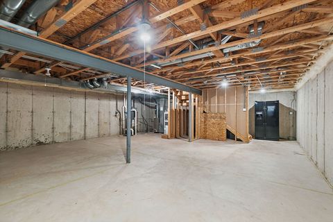 Tiny photo for 562 Gunnison Court, Gilberts, IL 60136 (MLS # 12550283)