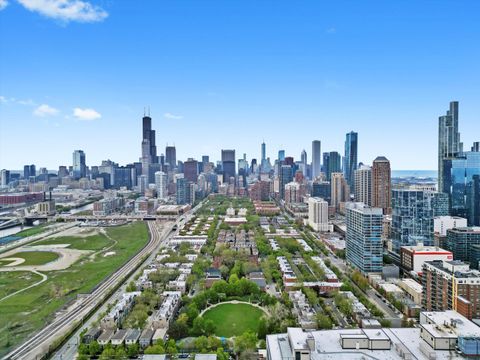 Tiny photo for 1530 S State Street #1004, Chicago, IL 60605 (MLS # 12490305)