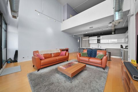 Tiny photo for 1530 S State Street #1004, Chicago, IL 60605 (MLS # 12490305)