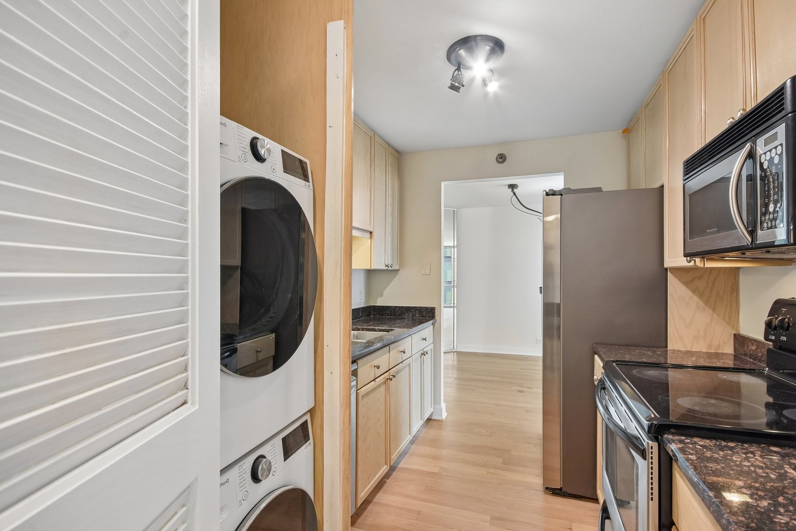 195 N Harbor Drive 1201