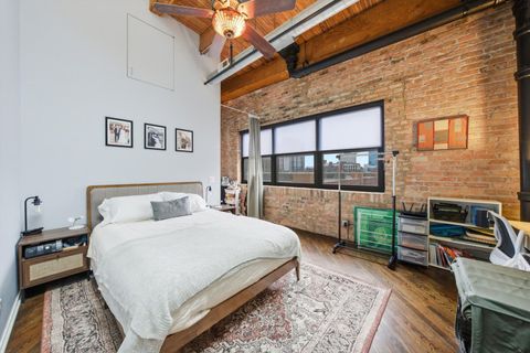Tiny photo for 1601 S Indiana Avenue #402, Chicago, IL 60616 (MLS # 12624630)