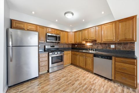 Tiny photo for 10440 Natoma Avenue #9, Chicago Ridge, IL 60415 (MLS # 12582933)