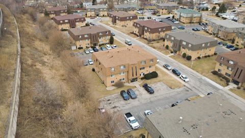 Tiny photo for 10440 Natoma Avenue #9, Chicago Ridge, IL 60415 (MLS # 12582933)