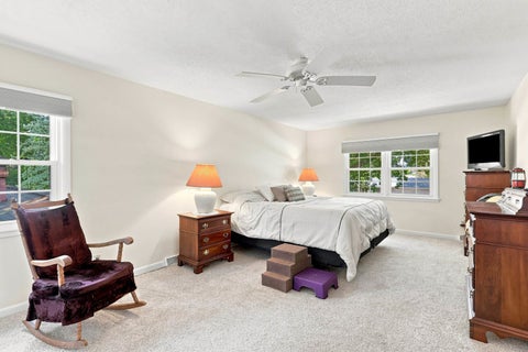 Tiny photo for 5079 Coachman Road, Bettendorf, IA 52722 (MLS # 12753689)