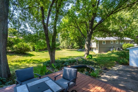 Tiny photo for 5079 Coachman Road, Bettendorf, IA 52722 (MLS # 12753689)