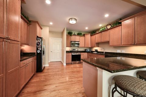 Tiny photo for 843 N Franklin Avenue, Palatine, IL 60067 (MLS # 12637610)