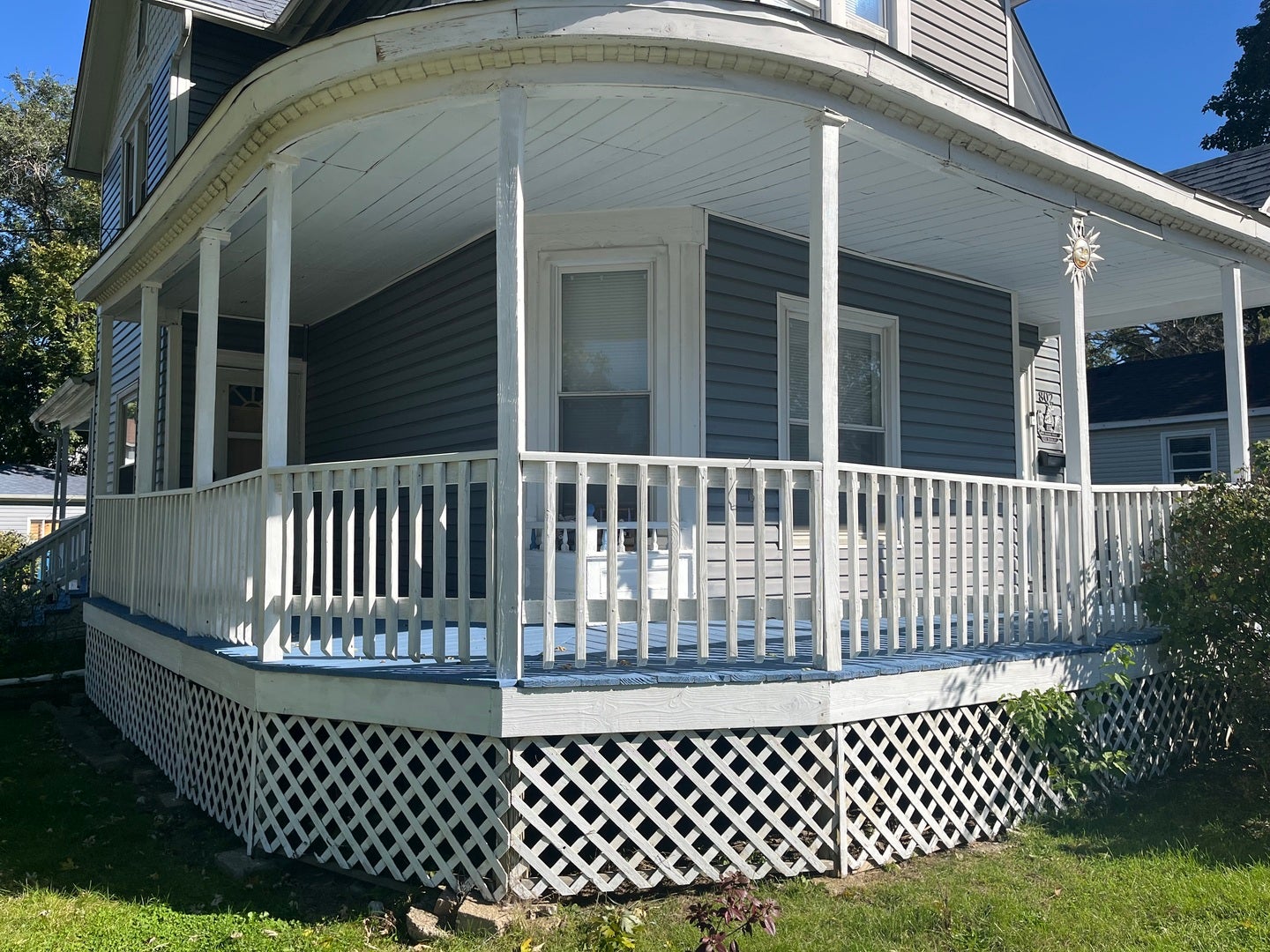 802 SECOND Avenue