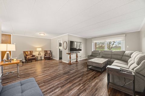 Tiny photo for 90 Golf View Lane #A, Frankfort, IL 60423 (MLS # 12615304)