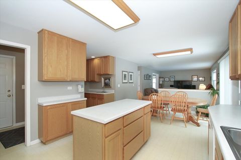 Tiny photo for 2936 Avalon Drive, Elgin, IL 60124 (MLS # 12548171)