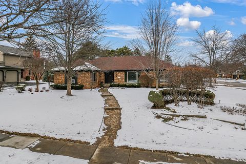 A home in Burr Ridge