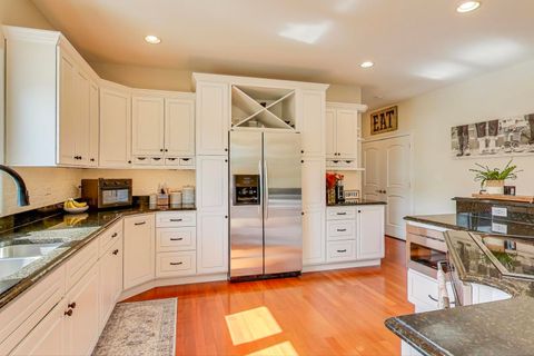 Tiny photo for 7615 Surini Lane, Crystal Lake, IL 60012 (MLS # 12489883)