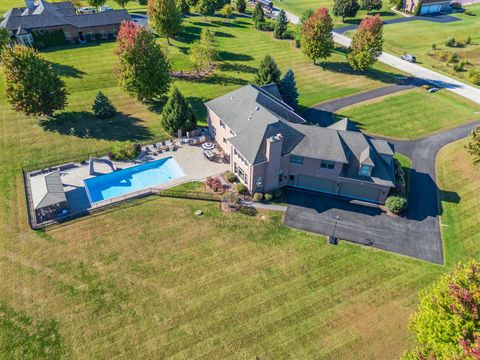 Tiny photo for 7615 Surini Lane, Crystal Lake, IL 60012 (MLS # 12489883)