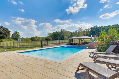 Tiny photo for 7615 Surini Lane, Crystal Lake, IL 60012 (MLS # 12489883)