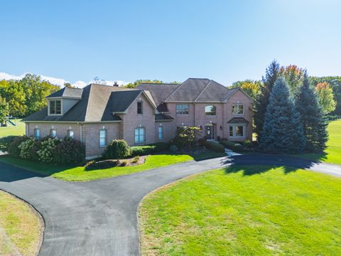 Tiny photo for 7615 Surini Lane, Crystal Lake, IL 60012 (MLS # 12489883)