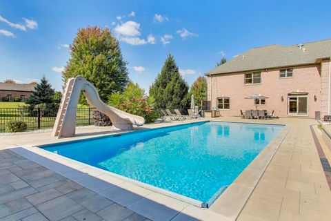 Tiny photo for 7615 Surini Lane, Crystal Lake, IL 60012 (MLS # 12489883)