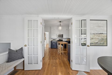 Tiny photo for 4714 Highland Avenue, Downers Grove, IL 60515 (MLS # 12602925)