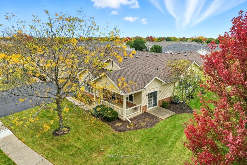 21525 Lake Saint Clair Drive