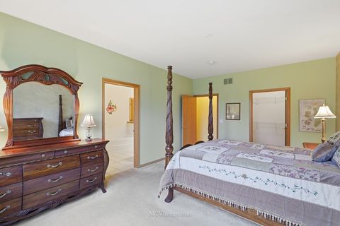 Tiny photo for 21525 Lake Saint Clair Drive, Crest Hill, IL 60403 (MLS # 12497348)