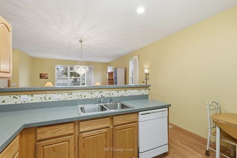 Tiny photo for 21525 Lake Saint Clair Drive, Crest Hill, IL 60403 (MLS # 12497348)