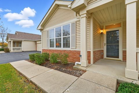 Tiny photo for 21525 Lake Saint Clair Drive, Crest Hill, IL 60403 (MLS # 12497348)