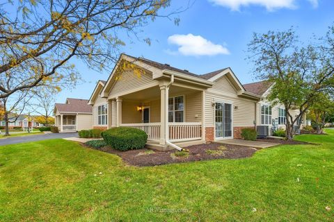 Tiny photo for 21525 Lake Saint Clair Drive, Crest Hill, IL 60403 (MLS # 12497348)