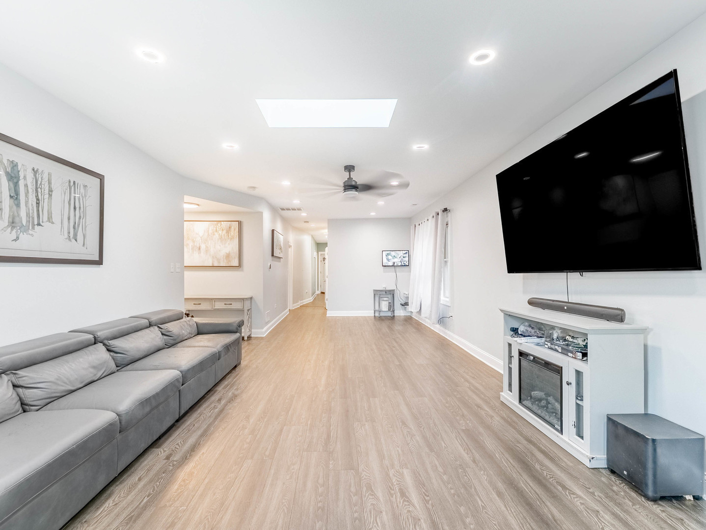 5330 W Drummond Place