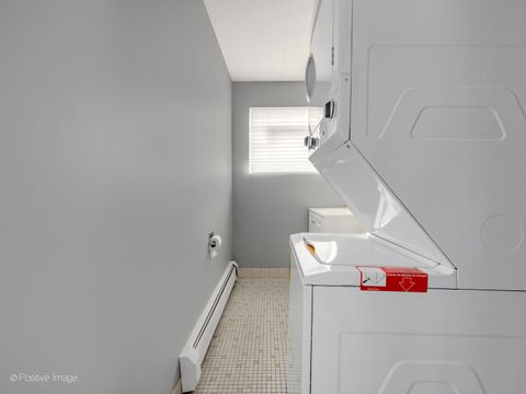 Tiny photo for 6148 Kensington Avenue #1A, Countryside, IL 60525 (MLS # 12514997)