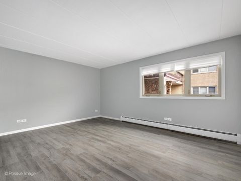 Tiny photo for 6148 Kensington Avenue #1A, Countryside, IL 60525 (MLS # 12514997)