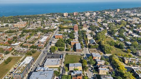 Tiny photo for 512 E Oakwood Boulevard #2, Chicago, IL 60653 (MLS # 12475349)