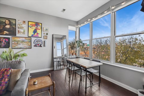 Tiny photo for 1621 S Halsted Street #402, Chicago, IL 60608 (MLS # 12790268)