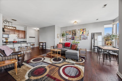 Tiny photo for 1621 S Halsted Street #402, Chicago, IL 60608 (MLS # 12790268)