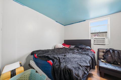 Tiny photo for 8539 S Saginaw Avenue SE, Chicago, IL 60617 (MLS # 12533563)