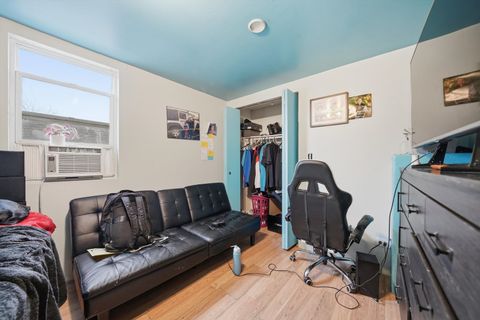 Tiny photo for 8539 S Saginaw Avenue SE, Chicago, IL 60617 (MLS # 12533563)