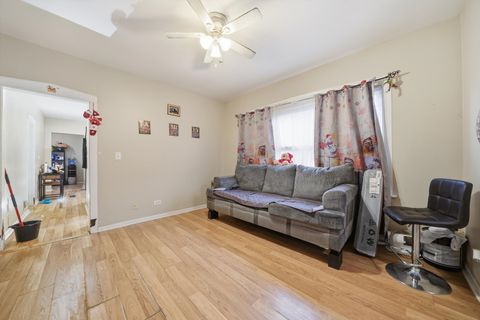Tiny photo for 8539 S Saginaw Avenue SE, Chicago, IL 60617 (MLS # 12533563)