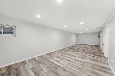 Tiny photo for 7810 Natchez Avenue, Burbank, IL 60459 (MLS # 12525772)