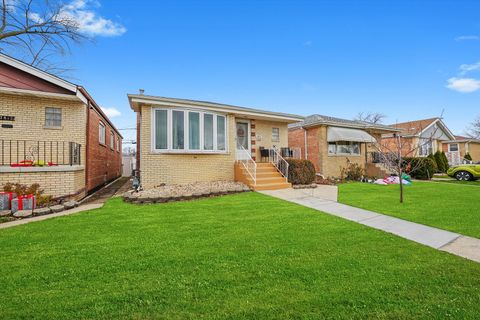 Tiny photo for 7810 Natchez Avenue, Burbank, IL 60459 (MLS # 12525772)