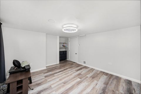 Tiny photo for 7810 Natchez Avenue, Burbank, IL 60459 (MLS # 12525772)