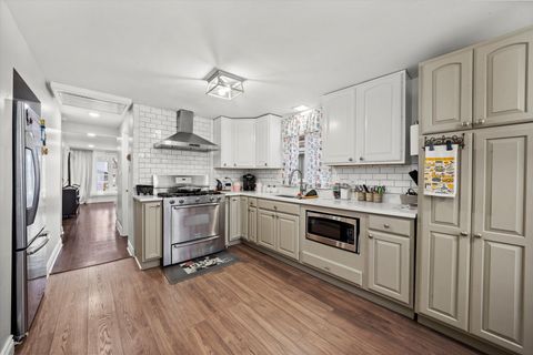 Tiny photo for 7810 Natchez Avenue, Burbank, IL 60459 (MLS # 12525772)