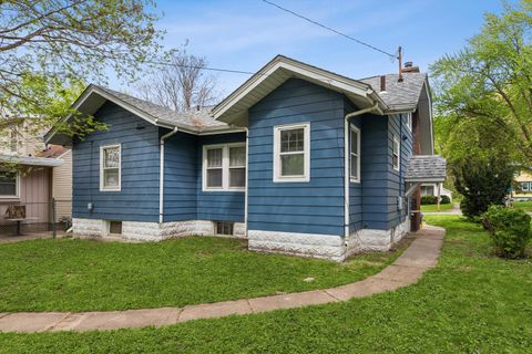 Tiny photo for 928 23rd Street, Rock Island, IL 61201 (MLS # 12631764)