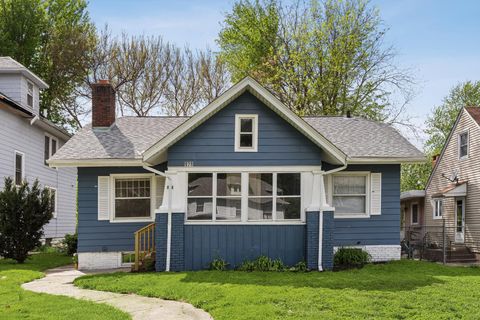 Photo of 928 23rd Street, Rock Island, IL 61201 (MLS # 12631764)