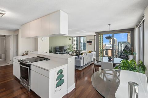 Tiny photo for 2 E Erie Street #3712, Chicago, IL 60611 (MLS # 12591989)