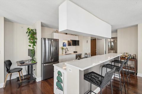 Tiny photo for 2 E Erie Street #3712, Chicago, IL 60611 (MLS # 12591989)