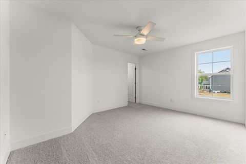 Tiny photo for 1401 Ravenwood Drive, Mahomet, IL 61853 (MLS # 12440244)