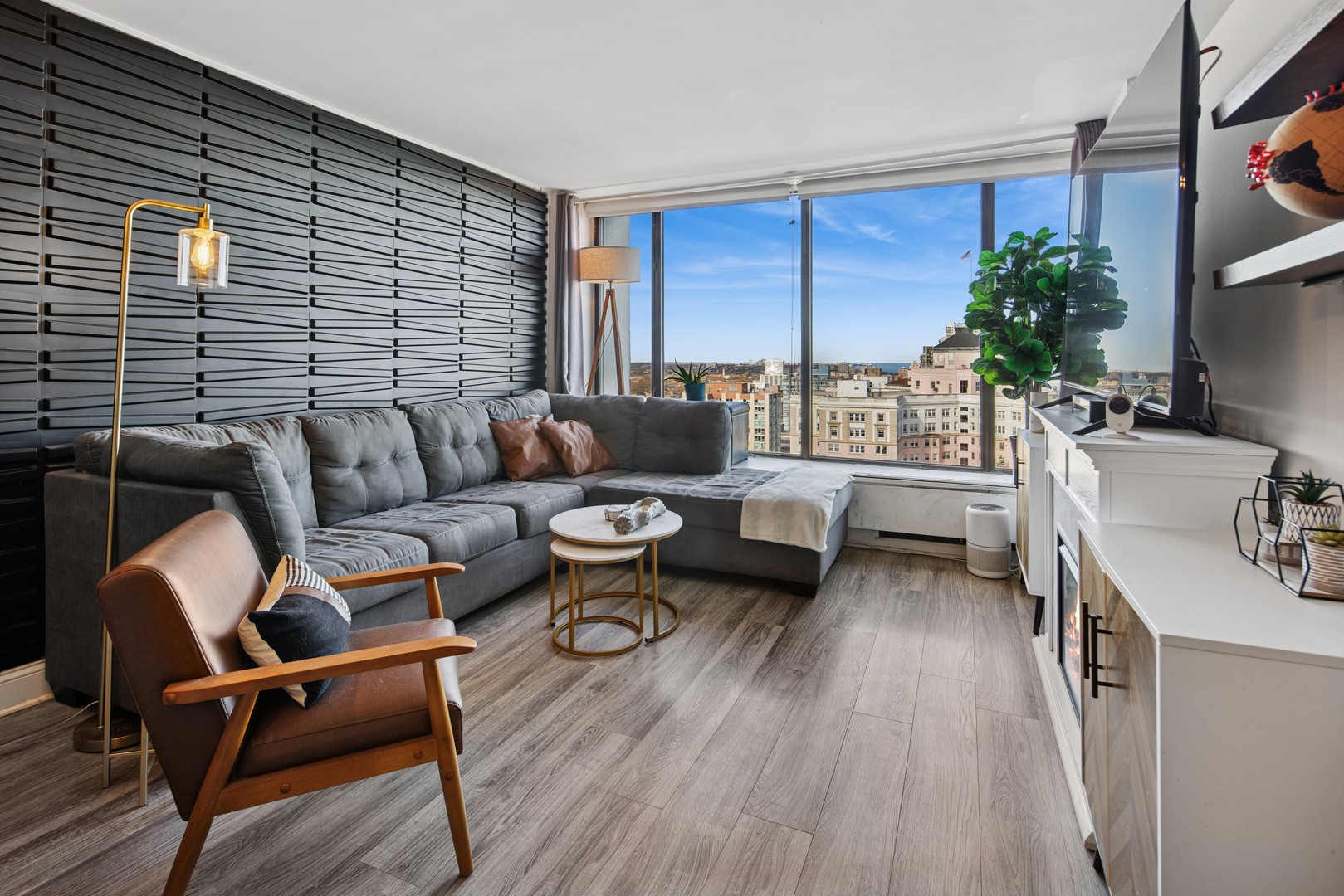 5455 N Sheridan Road 2805