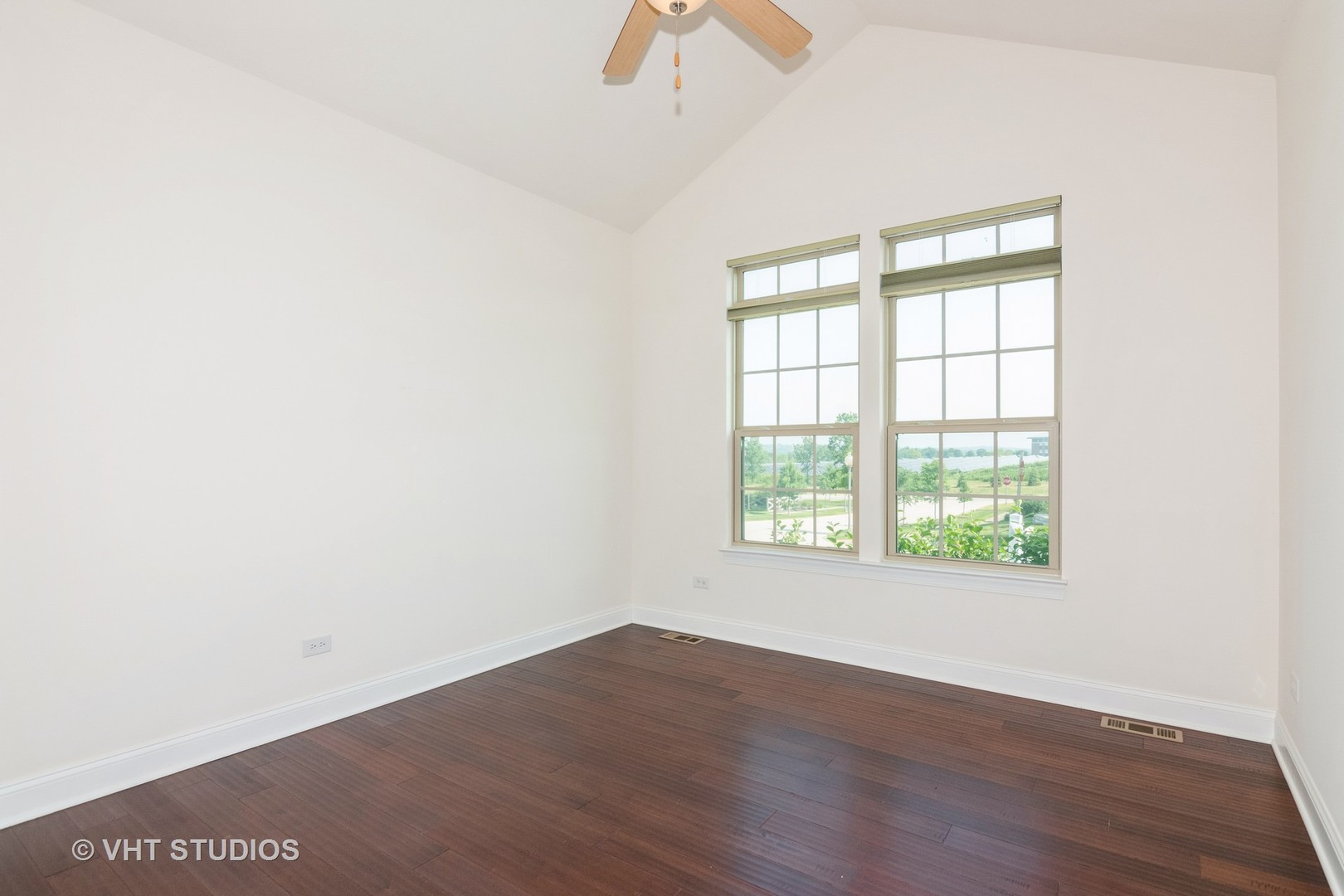 3815 Ridge Pointe Drive