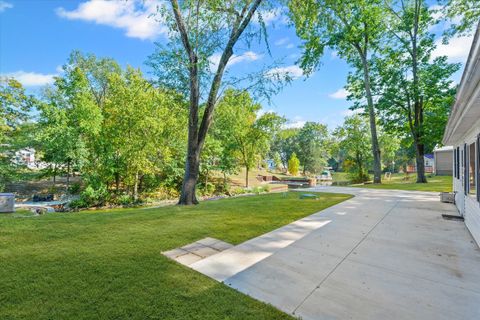 Tiny photo for 958 N 3555 East Road, Neoga, IL 62447 (MLS # 12471038)