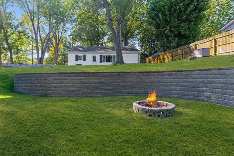 Tiny photo for 958 N 3555 East Road, Neoga, IL 62447 (MLS # 12471038)