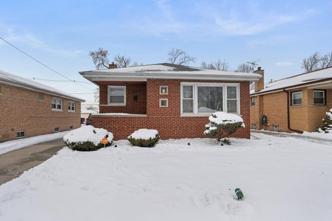 Tiny photo for 15726 Ingleside Avenue, Dolton, IL 60419 (MLS # 12521640)
