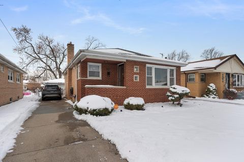 Photo of 15726 Ingleside Avenue, Dolton, IL 60419 (MLS # 12521640)